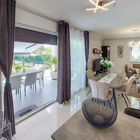 Apartman Cozy In *